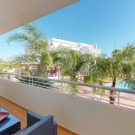Vila-mos Beach 아파트